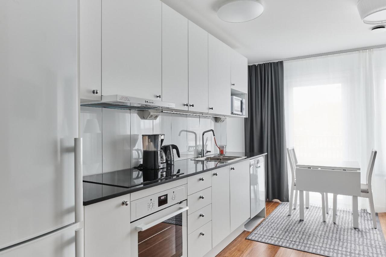 Continental Apartment Hotel Knivsta Knivsta  エクステリア 写真