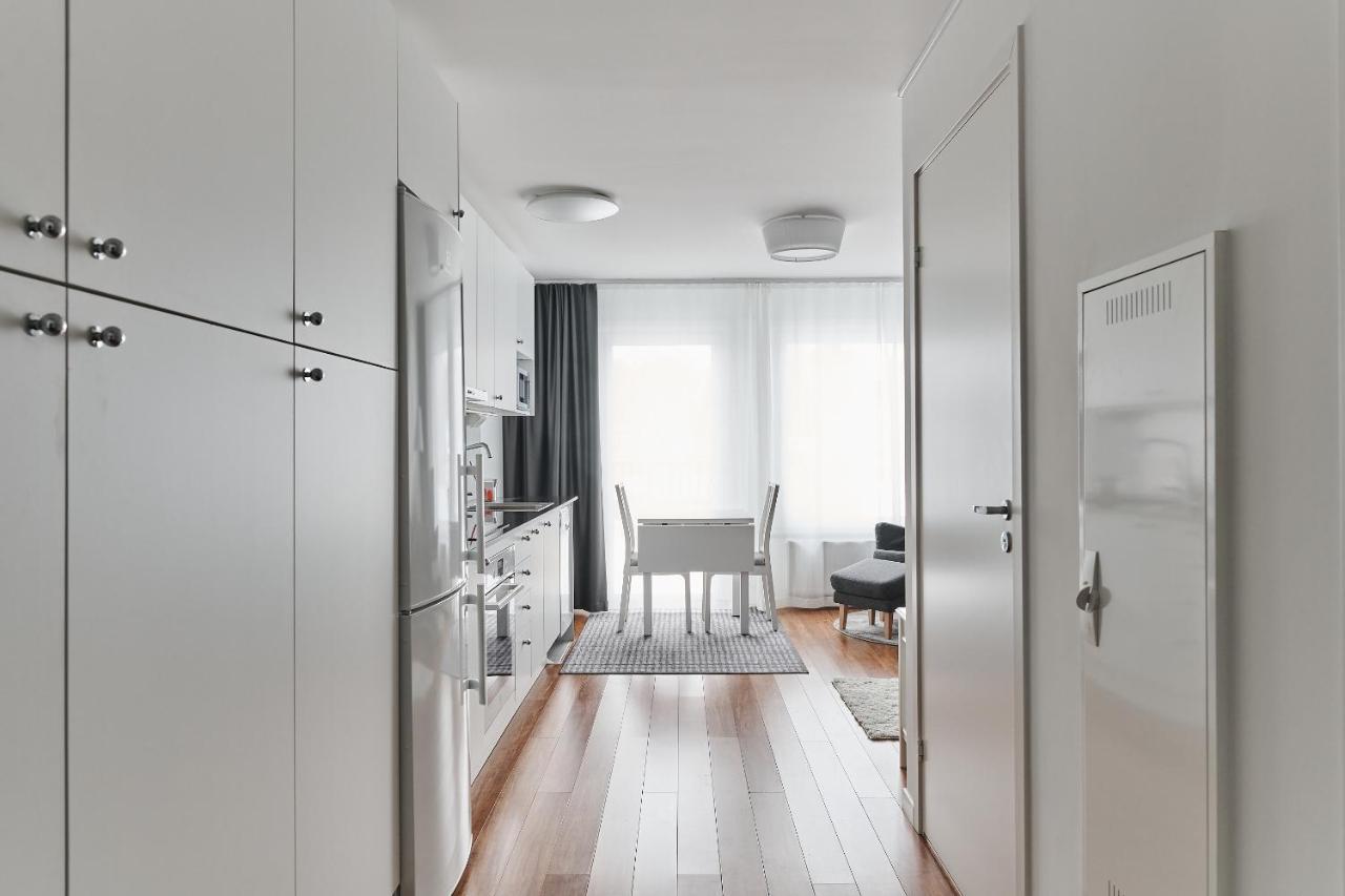 Continental Apartment Hotel Knivsta Knivsta  エクステリア 写真