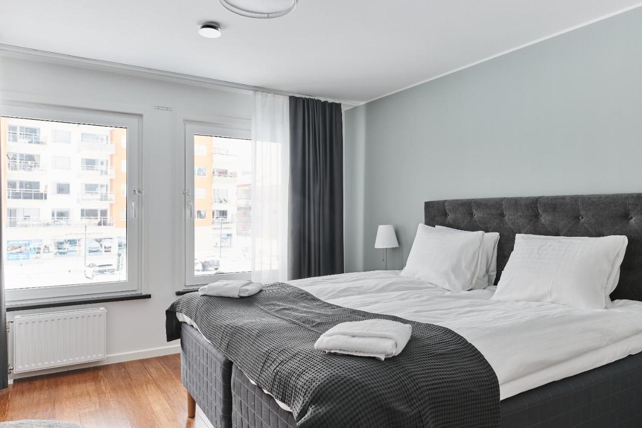 Continental Apartment Hotel Knivsta Knivsta  エクステリア 写真