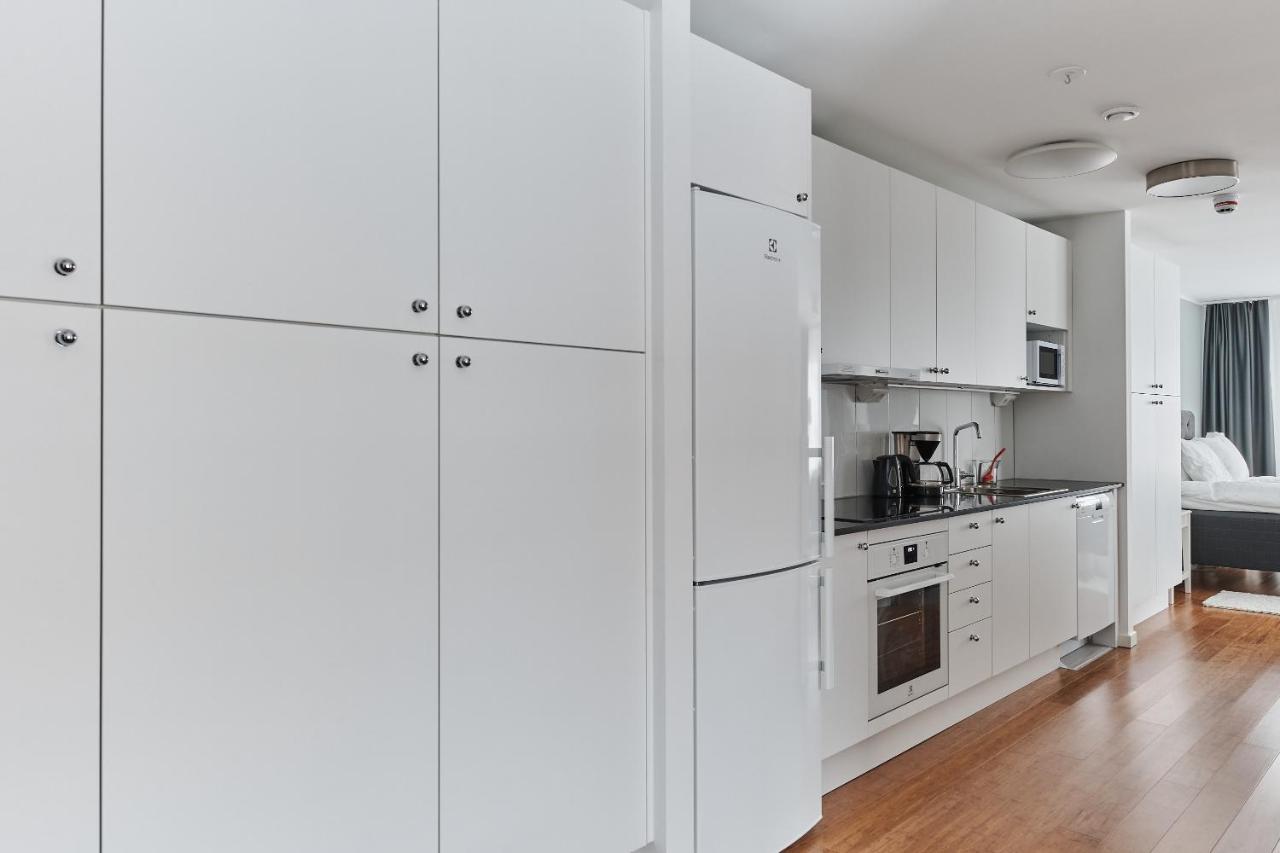 Continental Apartment Hotel Knivsta Knivsta  エクステリア 写真